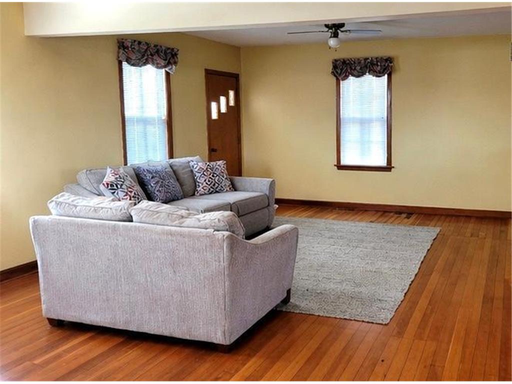 344 NE 1st Street Belle Plaine MN 56011 7060946 image8