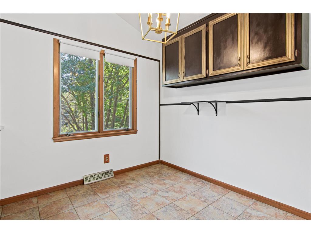 344 Thompson Avenue W West Saint Paul MN 55118 7067389 image13