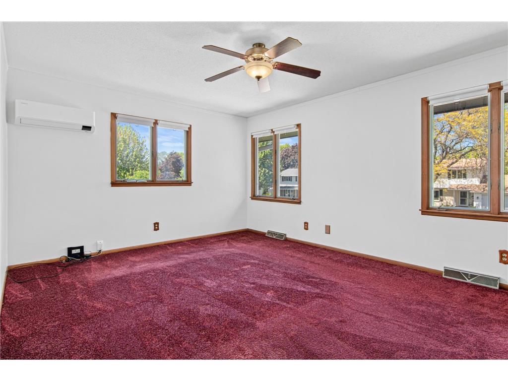 344 Thompson Avenue W West Saint Paul MN 55118 7067389 image22