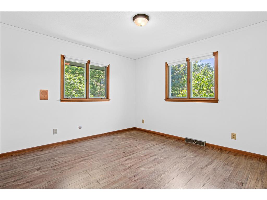 344 Thompson Avenue W West Saint Paul MN 55118 7067389 image24