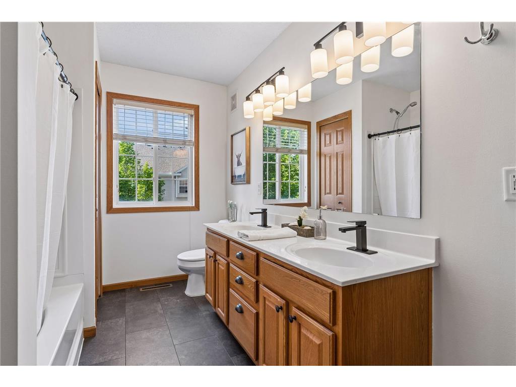 3440 Cherry Lane #F Woodbury MN 55129 7078036 image30