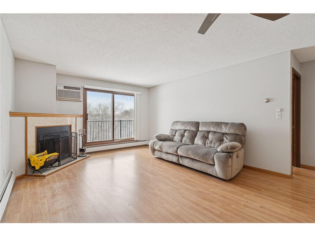 3440 Golfview Drive #211 Eagan MN 55123 7009207 image1