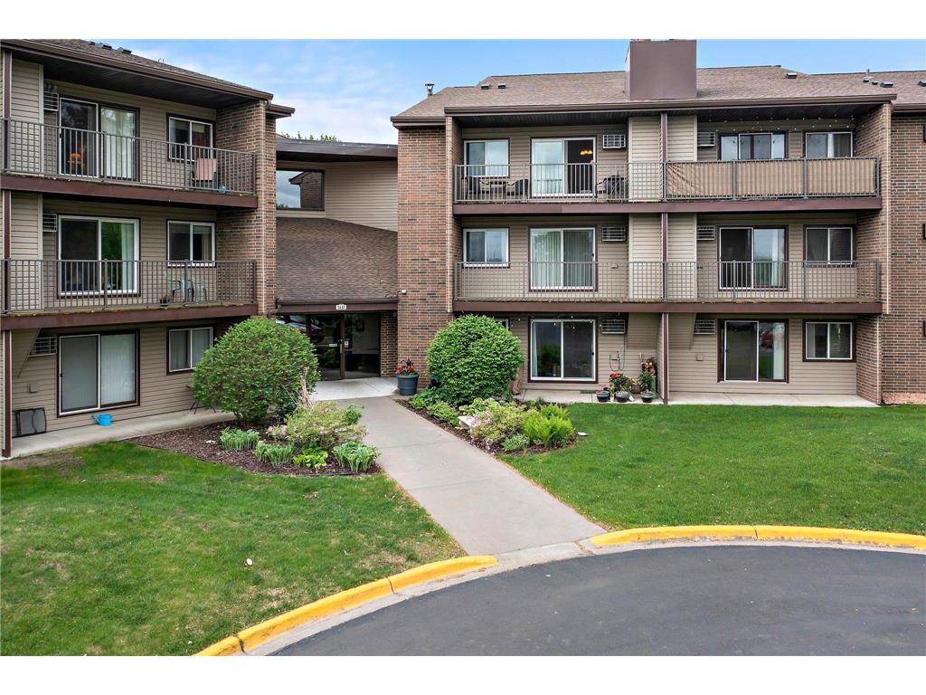 3440 Golfview Drive #318 Eagan MN 55123 6766154 image1