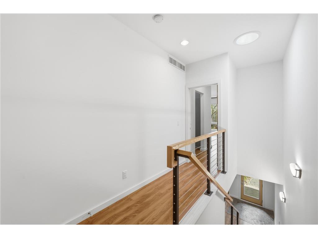 3445 1st Avenue S Minneapolis MN 55408 7067710 image14