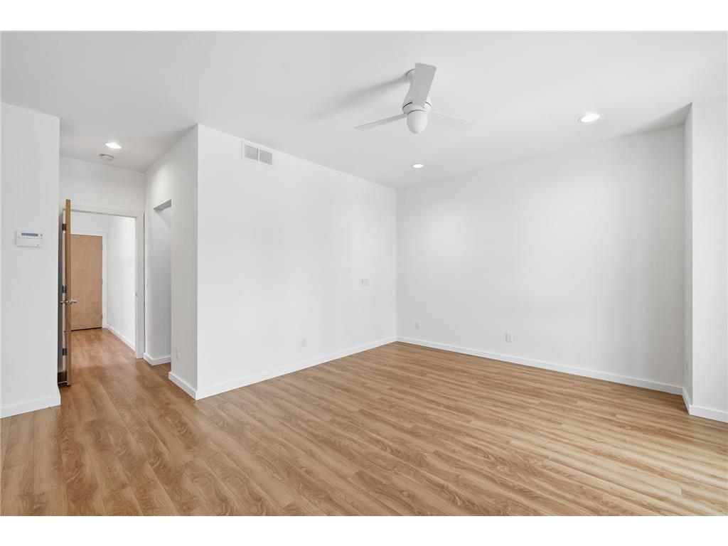 3445 1st Avenue S Minneapolis MN 55408 7067710 image17