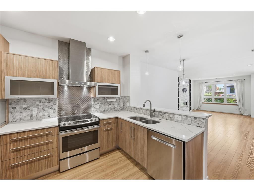 3445 1st Avenue S Minneapolis MN 55408 7067710 image2
