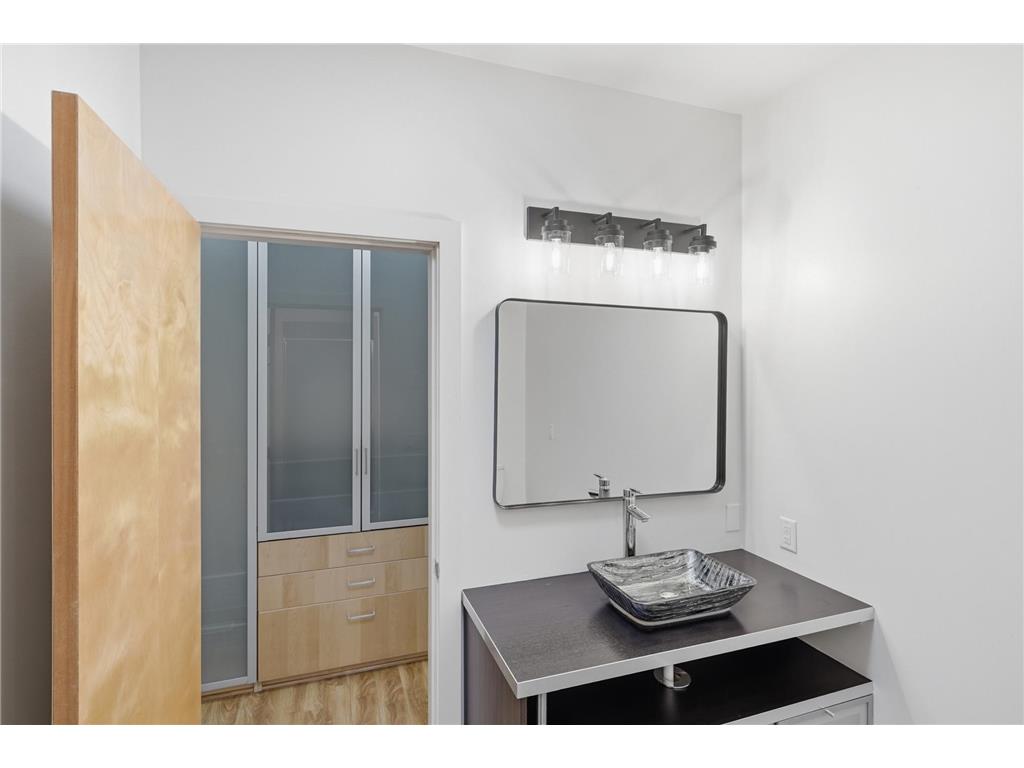 3445 1st Avenue S Minneapolis MN 55408 7067710 image22