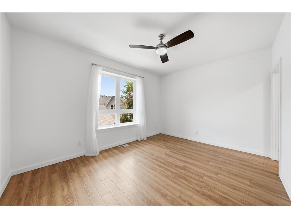 3445 1st Avenue S Minneapolis MN 55408 7067710 image24