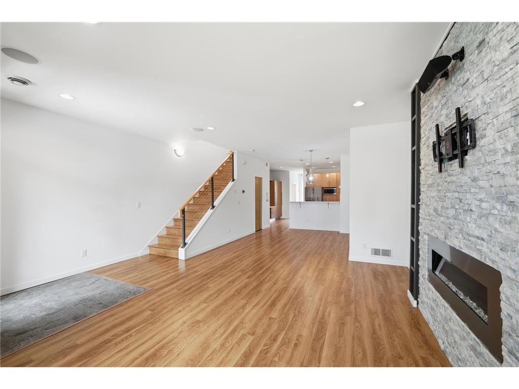 3445 1st Avenue S Minneapolis MN 55408 7067710 image29