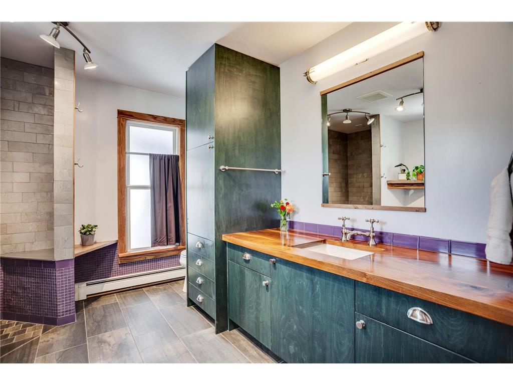 3446 Columbus Avenue Minneapolis MN 55407 7051832 image42
