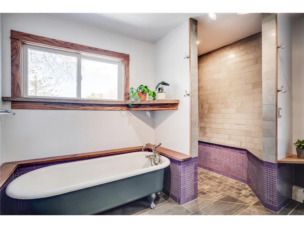 3446 Columbus Avenue Minneapolis MN 55407 7051832 image43