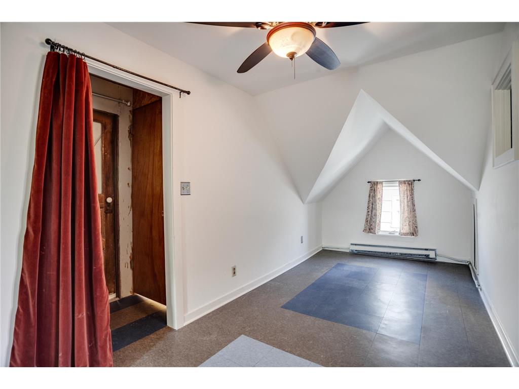 3446 Columbus Avenue Minneapolis MN 55407 7051832 image53