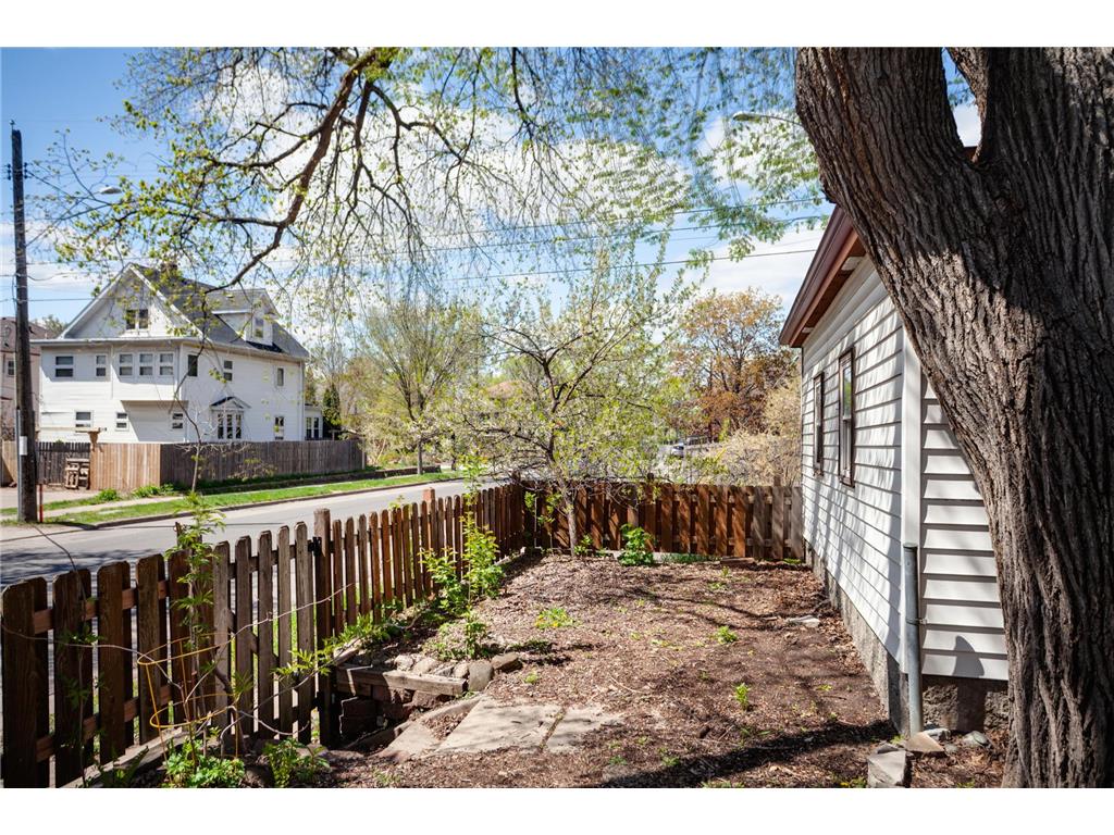 3446 Columbus Avenue Minneapolis MN 55407 7051832 image57