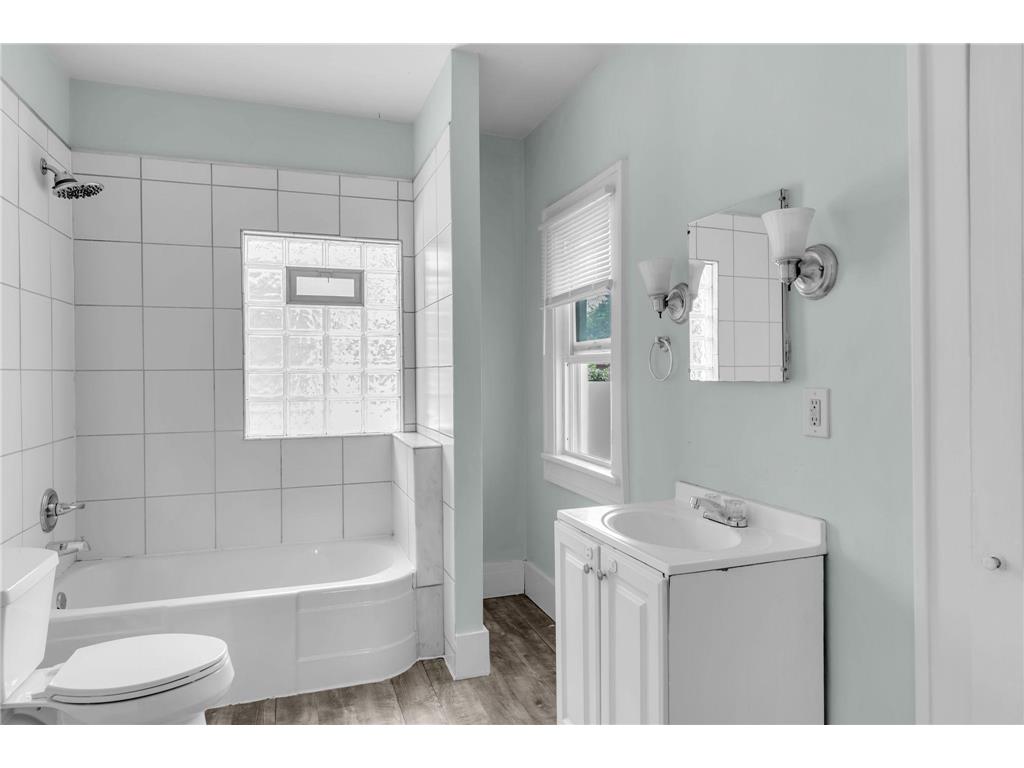 3446 Dupont Avenue N Minneapolis MN 55412 7079780 image11