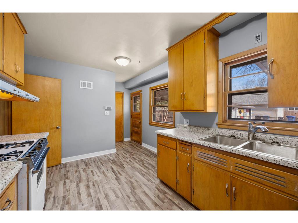 3446 Thomas Avenue N Minneapolis MN 55412 7047484 image13