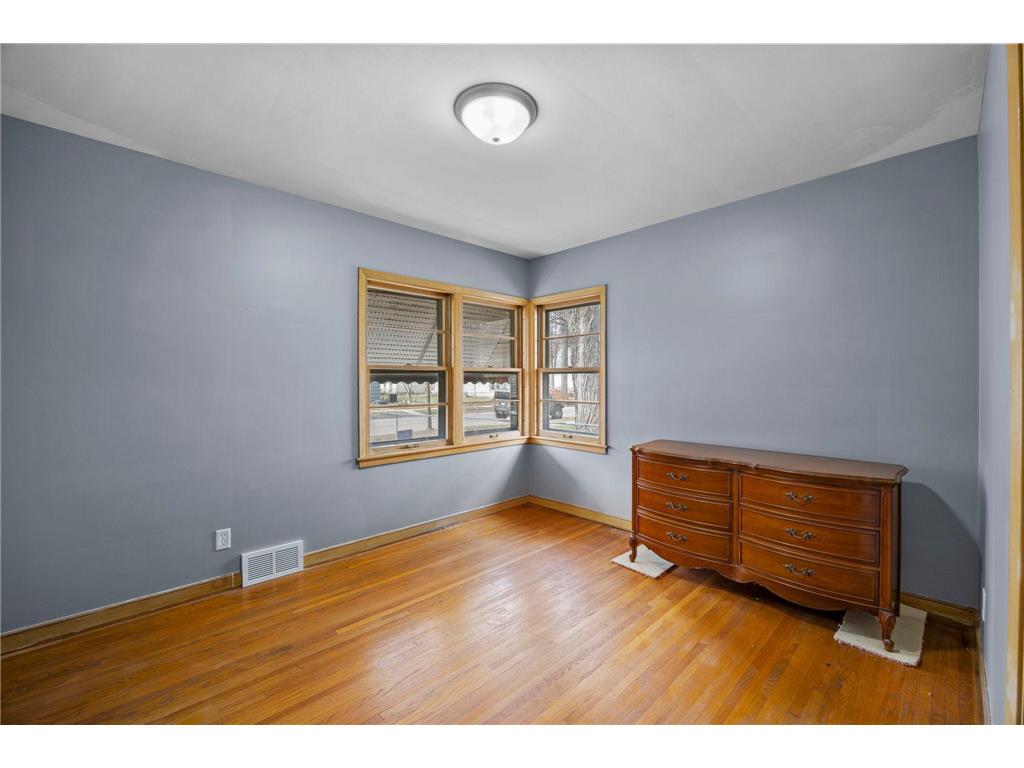 3446 Thomas Avenue N Minneapolis MN 55412 7047484 image16
