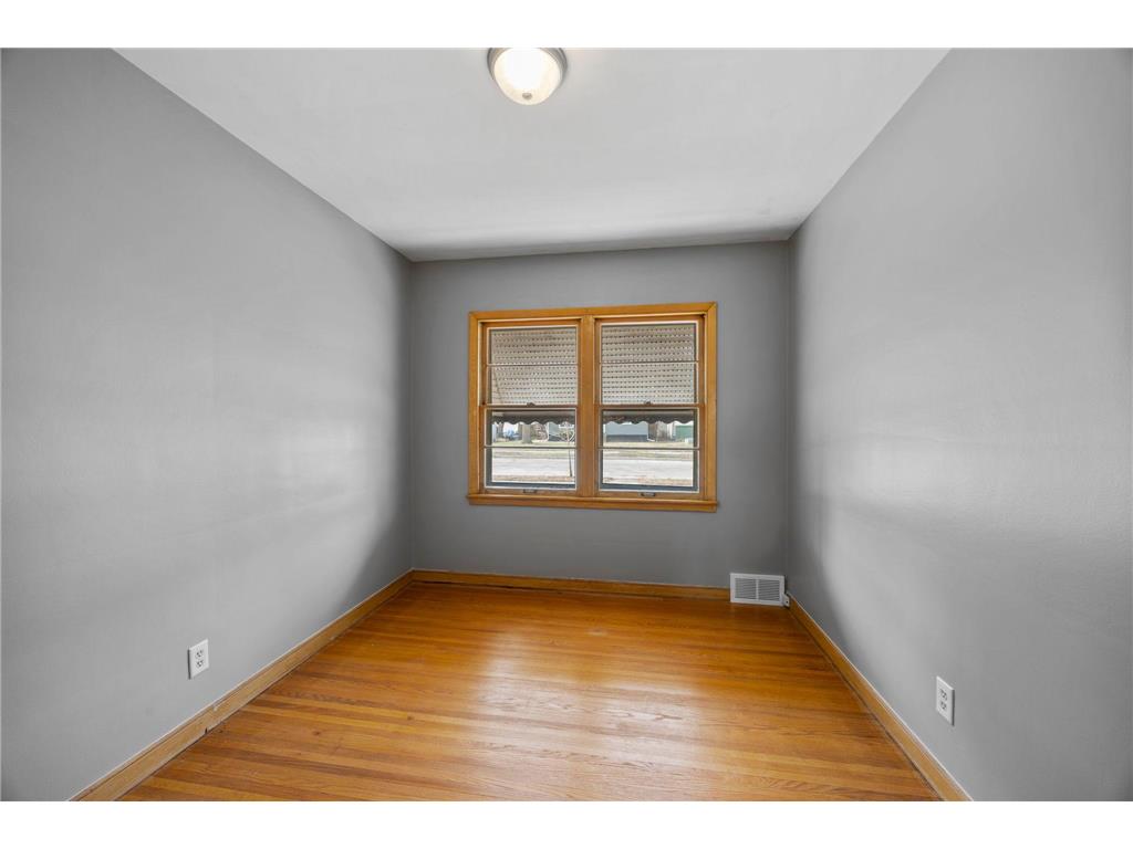 3446 Thomas Avenue N Minneapolis MN 55412 7047484 image18