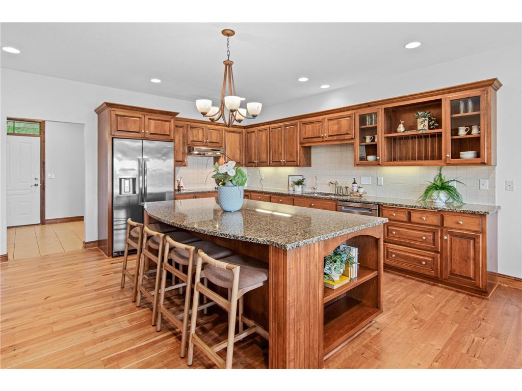 3447 Siems Court Arden Hills MN 55112 - Johanna 7076446 image6