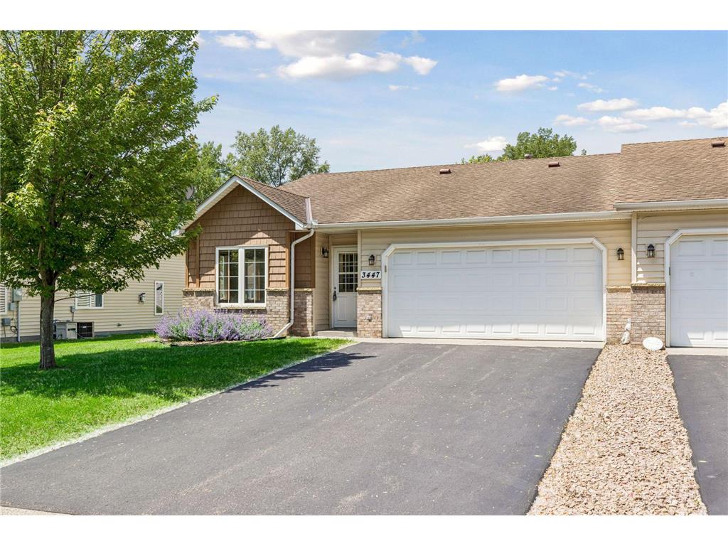 3447 Valento Circle Vadnais Heights MN 55127 7010872 image1