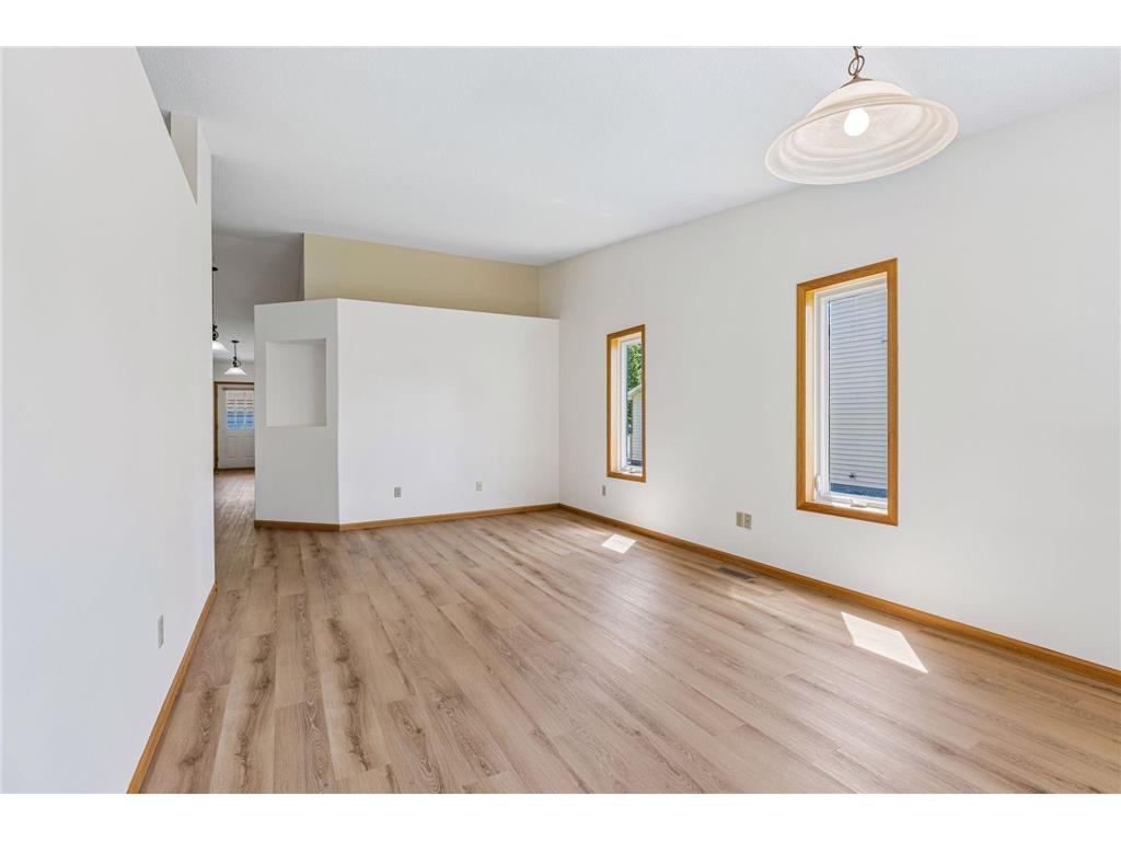3447 Valento Circle Vadnais Heights MN 55127 7010872 image12