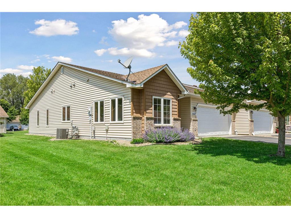 3447 Valento Circle Vadnais Heights MN 55127 7010872 image2