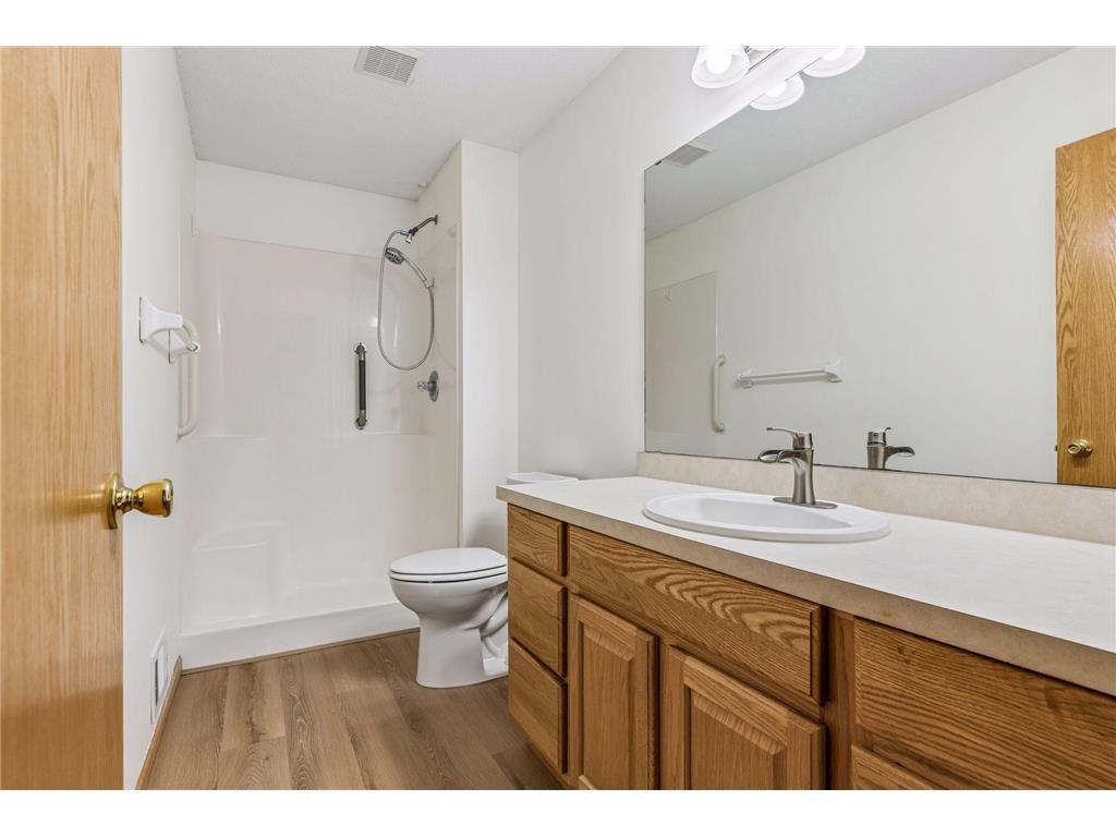 3447 Valento Circle Vadnais Heights MN 55127 7010872 image25