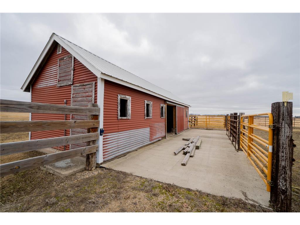 34473 County Highway 143 Bluffton Twp MN 56518 7047190 image31