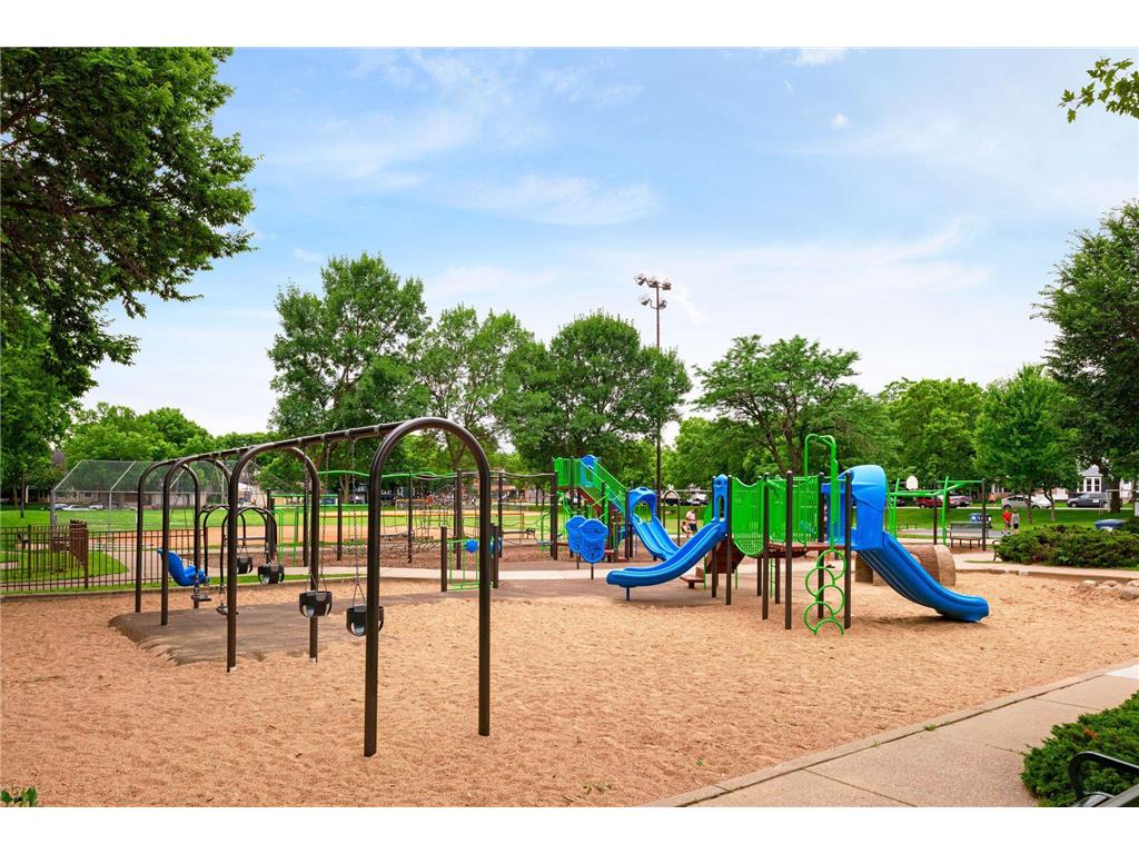 3448 Girard Avenue S Minneapolis MN 55408 6822848 image57