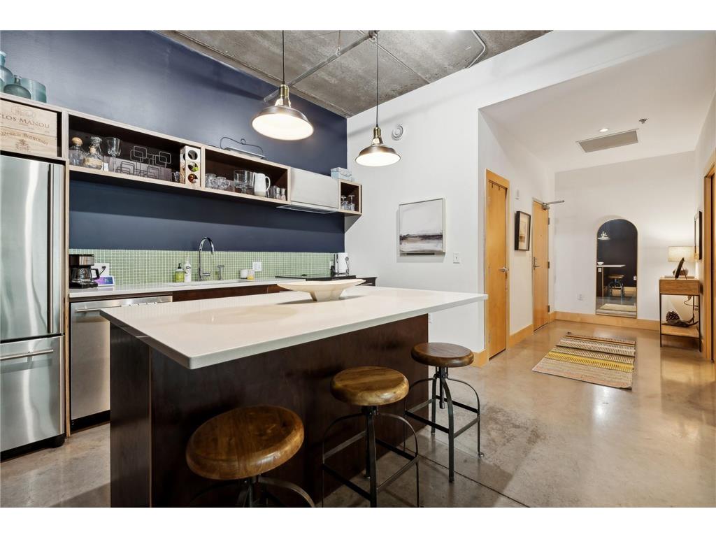 345 6th Avenue N #101 Minneapolis MN 55401 6555945 image1