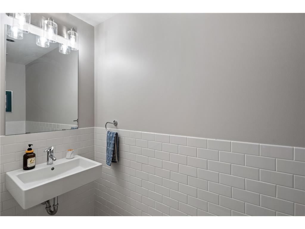 345 6th Avenue N #102 Minneapolis MN 55401 7075279 image33