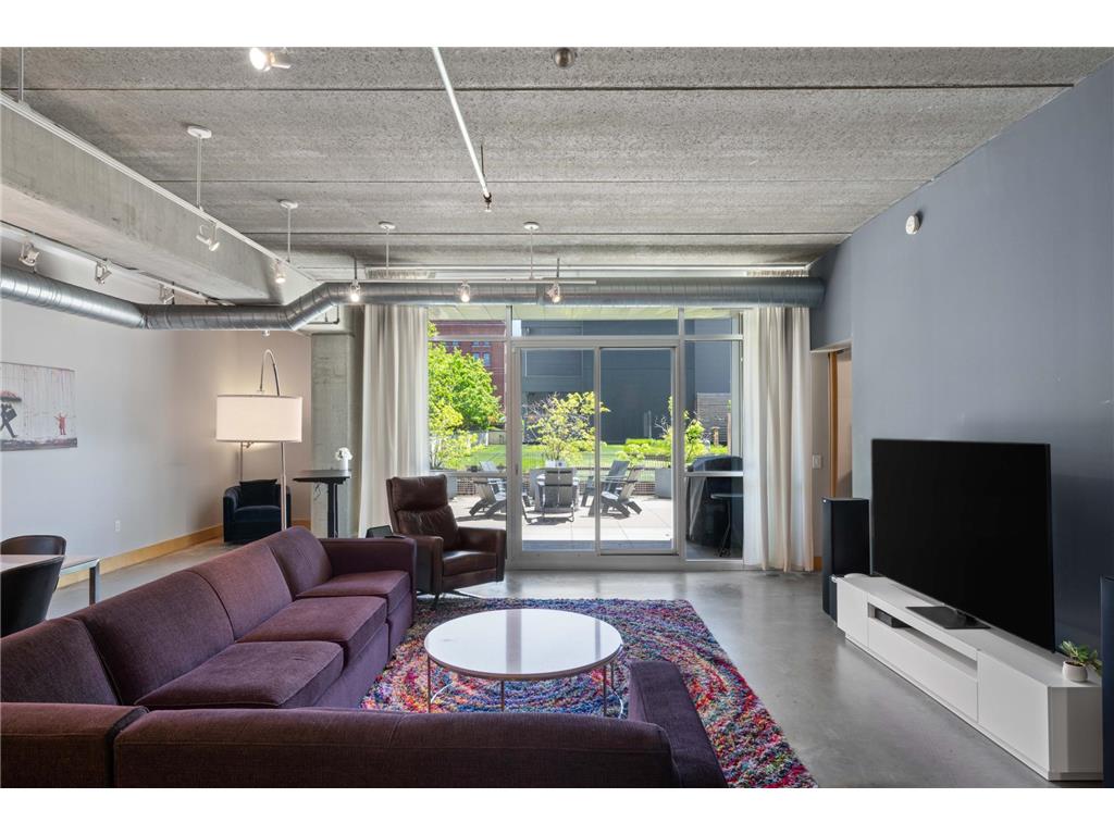 345 6th Avenue N #102 Minneapolis MN 55401 7075279 image4