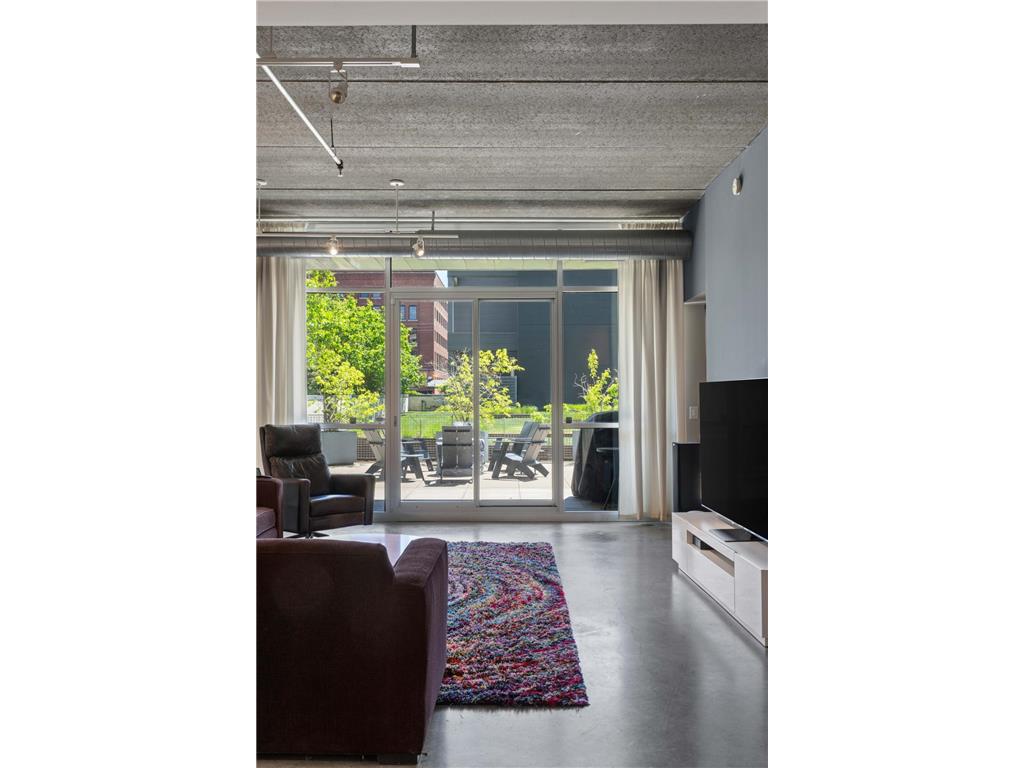 345 6th Avenue N #102 Minneapolis MN 55401 7075279 image5