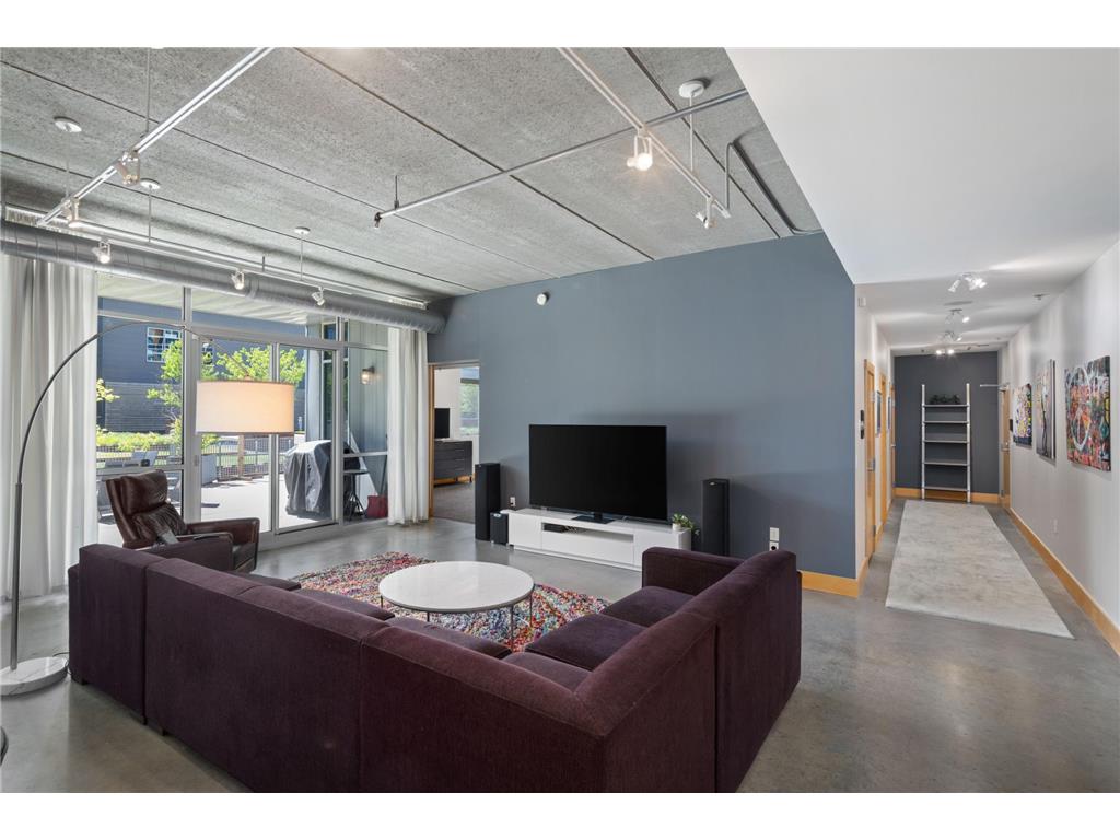 345 6th Avenue N #102 Minneapolis MN 55401 7075279 image6