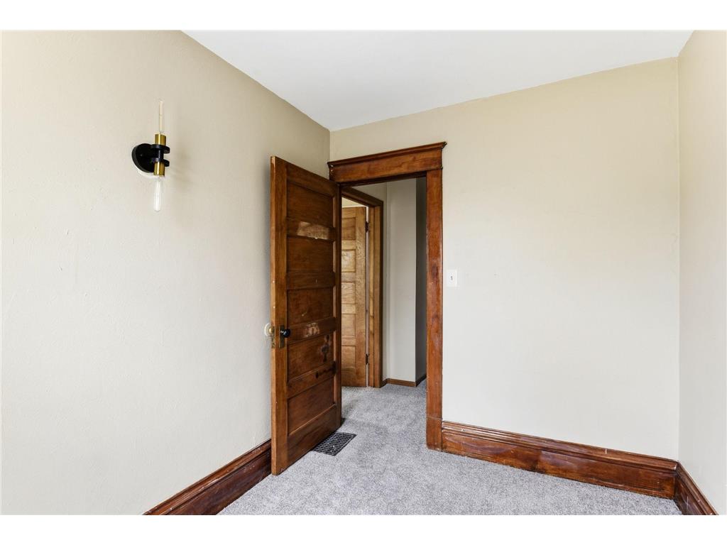 345 Cook Avenue E Saint Paul MN 55130 7070296 image12