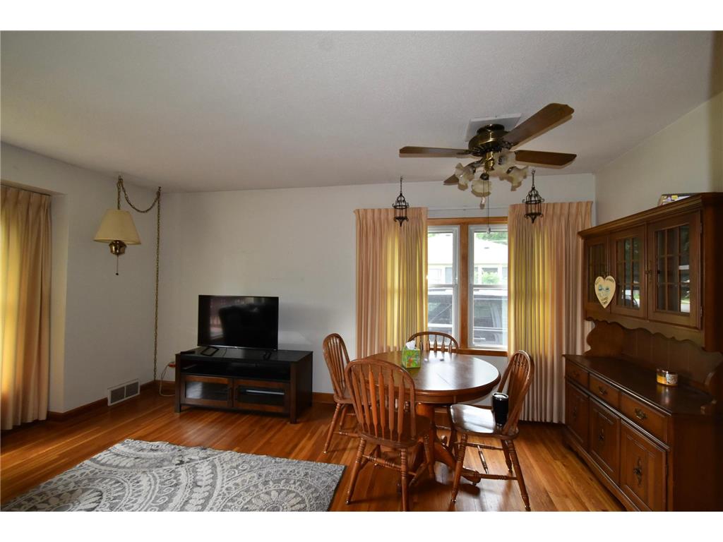 345 E 5th Street Zumbrota MN 55992 6762407 image9