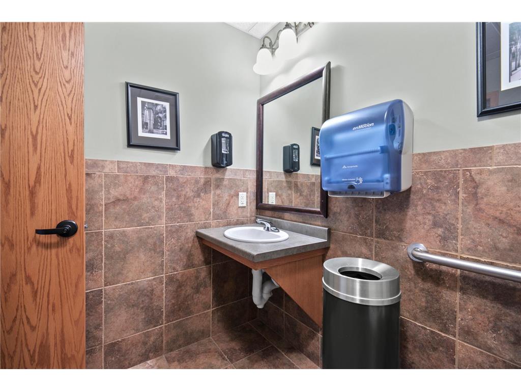 345 Florence Avenue Owatonna MN 55060 6493581 image34