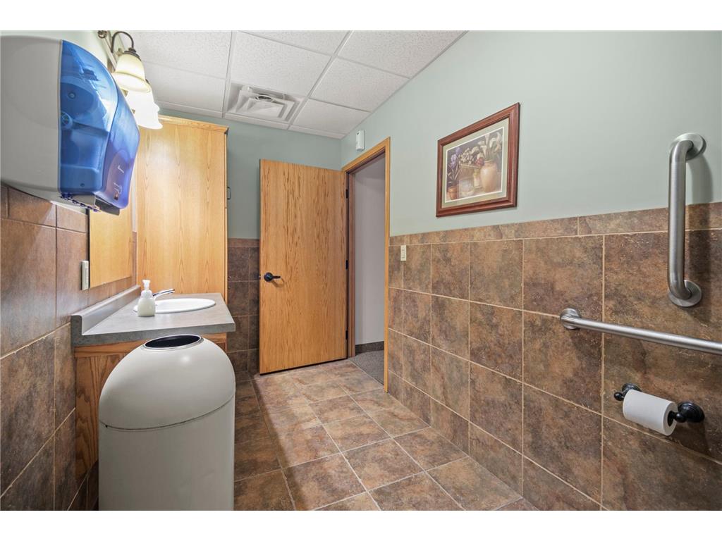 345 Florence Avenue Owatonna MN 55060 6493581 image36