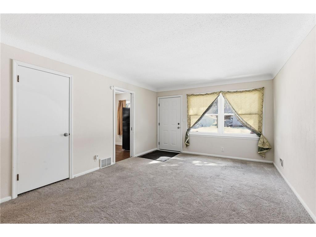 345 Lafond Avenue Saint Paul MN 55103 7028904 image3