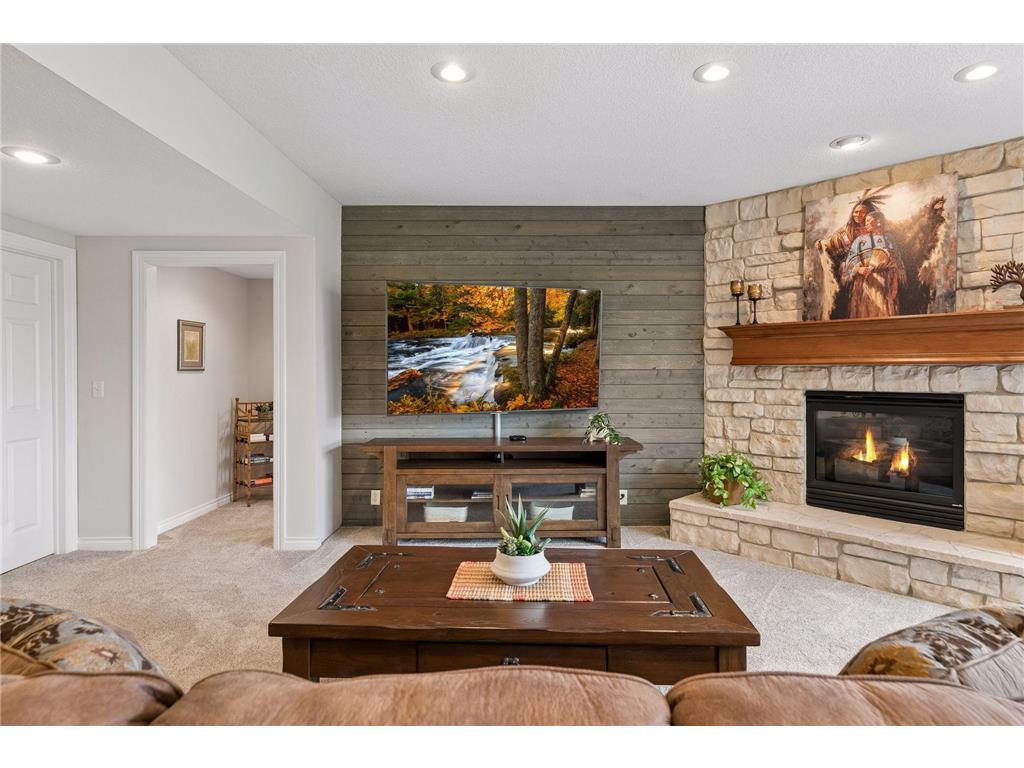 345 Lindsay Road Hudson WI 54016 7063655 image32