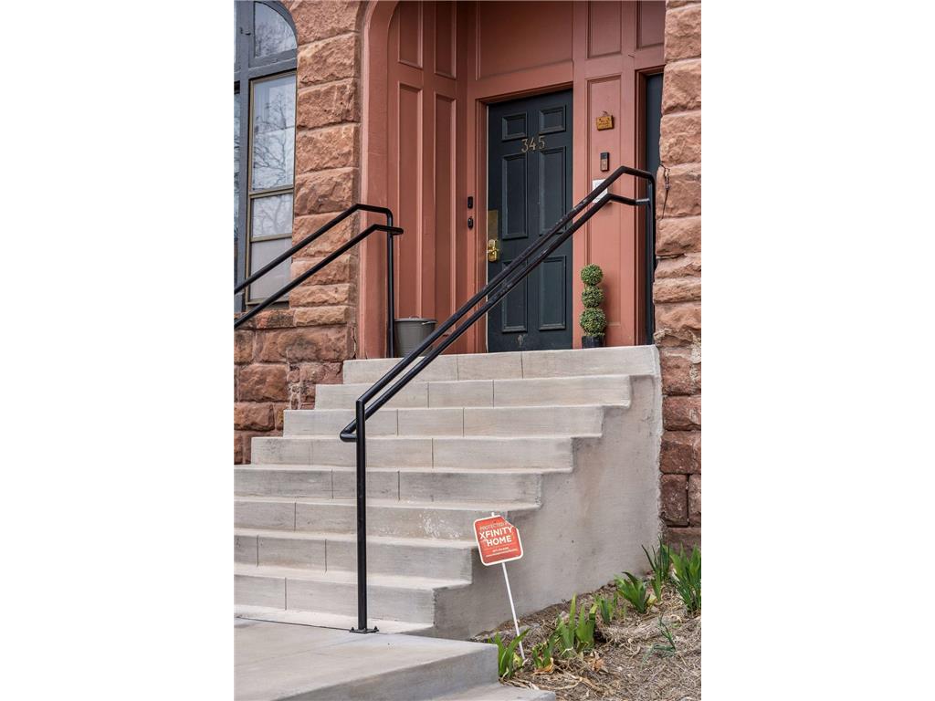 345 Ramsey Street #345C Saint Paul MN 55102 7041507 image2