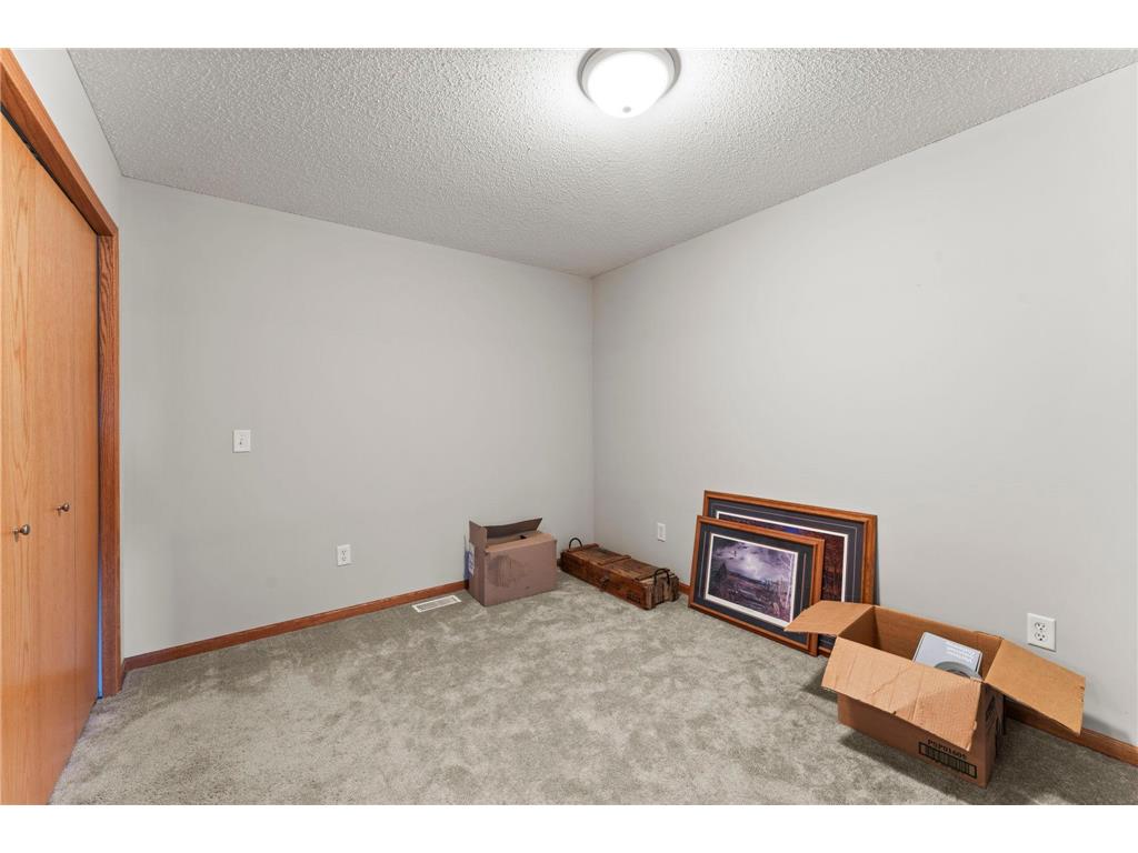 345 Roosevelt Street S #H Cambridge MN 55008 7110765 image16