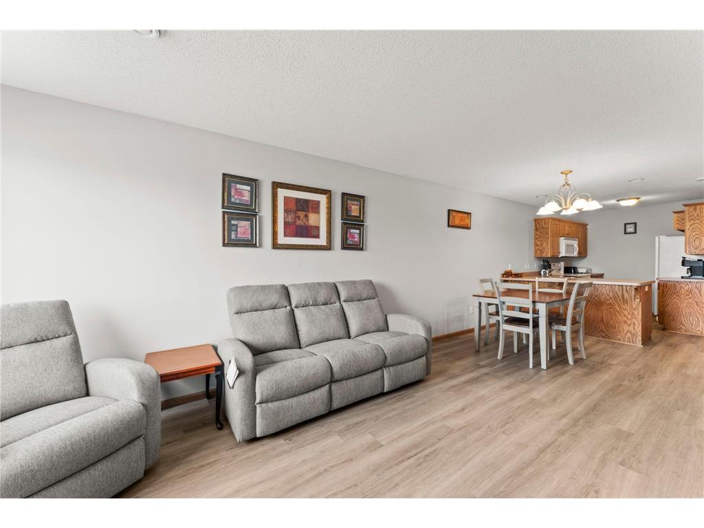 345 Roosevelt Street S #H Cambridge MN 55008 7110765 image5