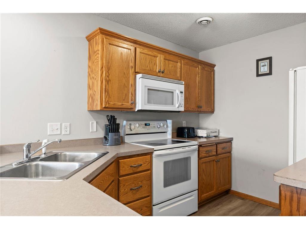 345 Roosevelt Street S #H Cambridge MN 55008 7110765 image8