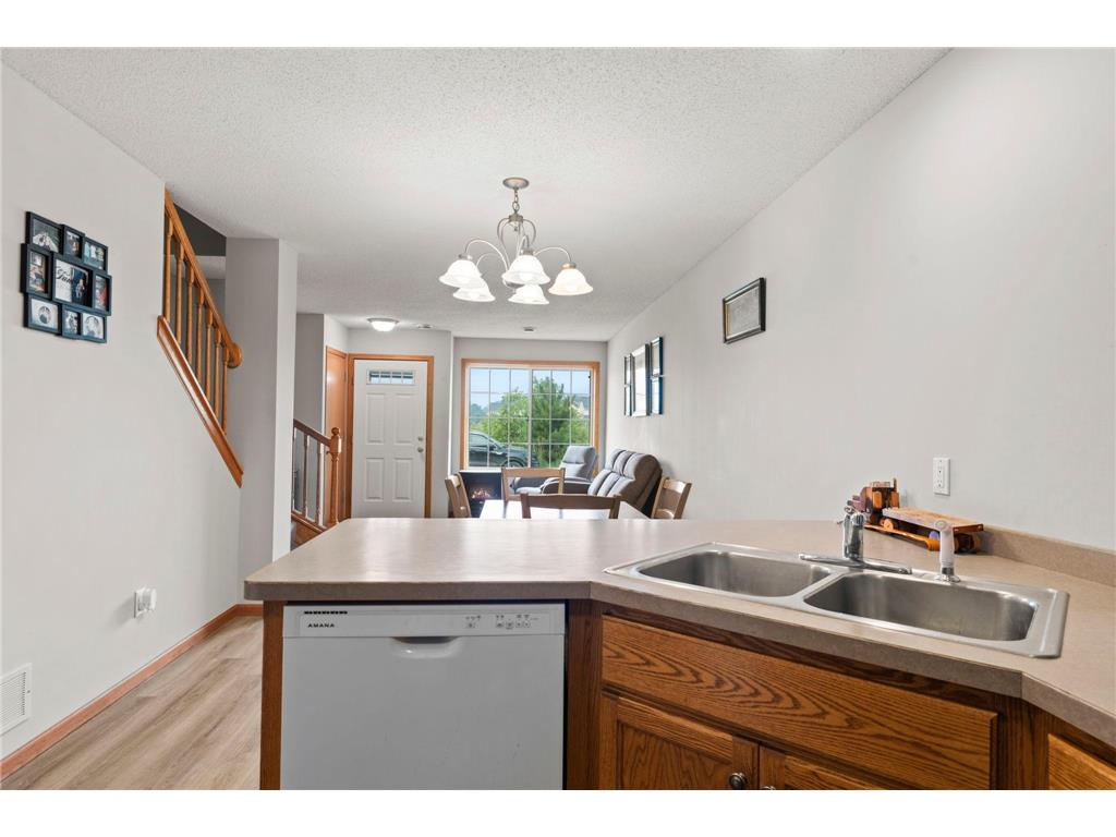 345 Roosevelt Street S #H Cambridge MN 55008 7110765 image9