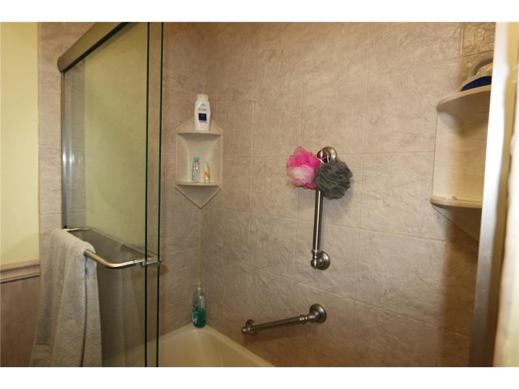 345 Walnut Lane Apple Valley MN 55124 7100419 image10