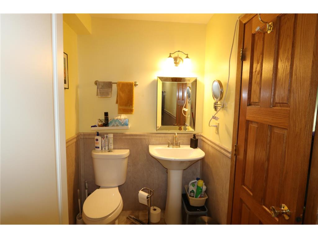 345 Walnut Lane Apple Valley MN 55124 7100419 image9