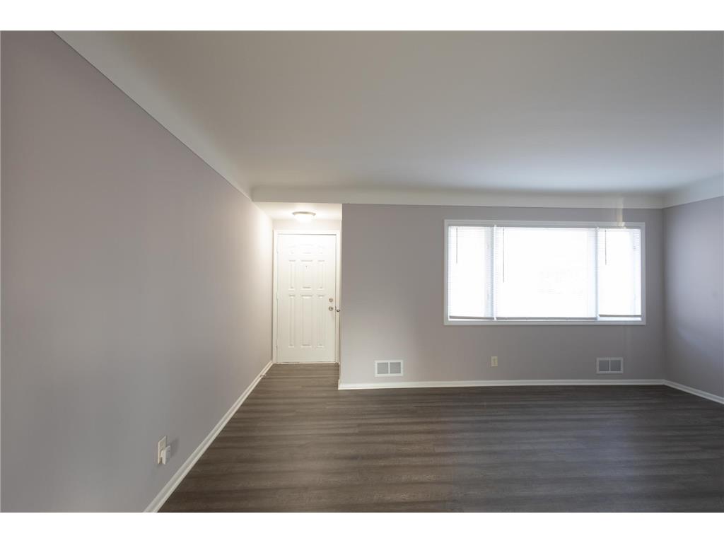 3451 Logan Ave N Minneapolis MN 55412 7074311 image2