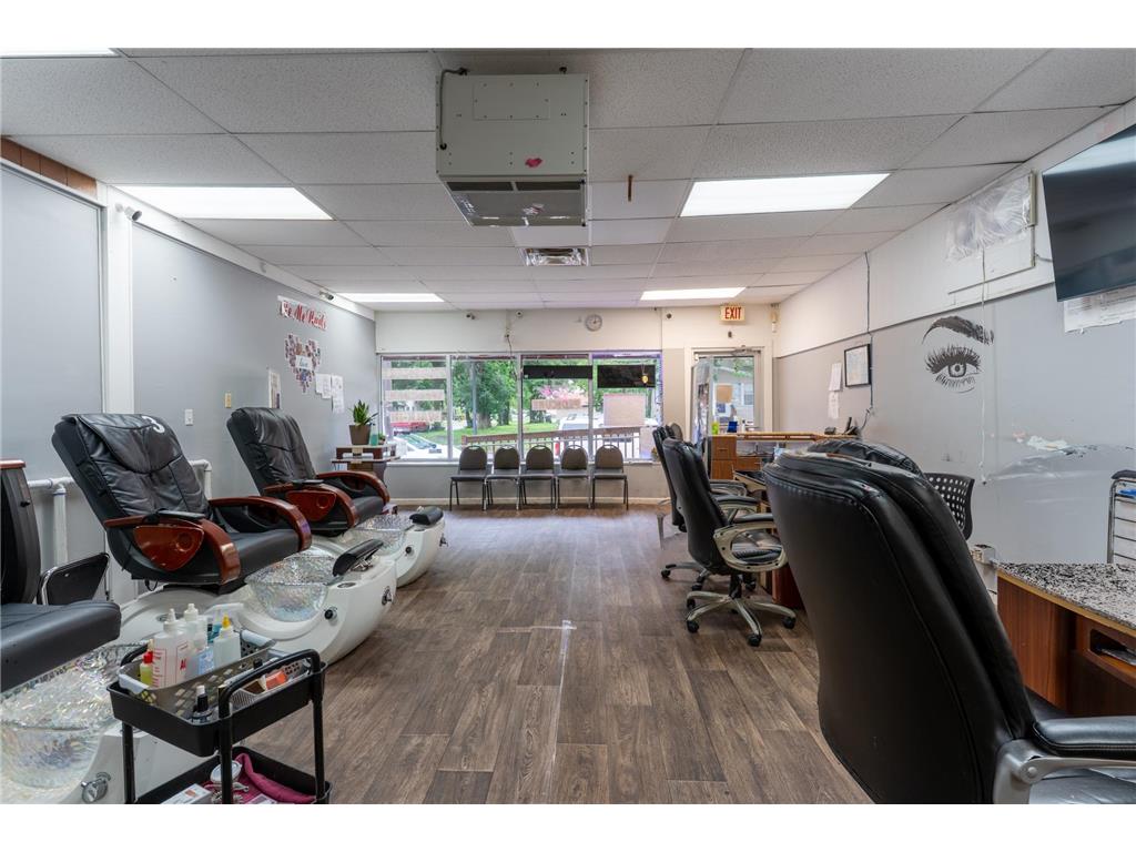 3453 Penn Avenue N Minneapolis MN 55412 6751994 image6