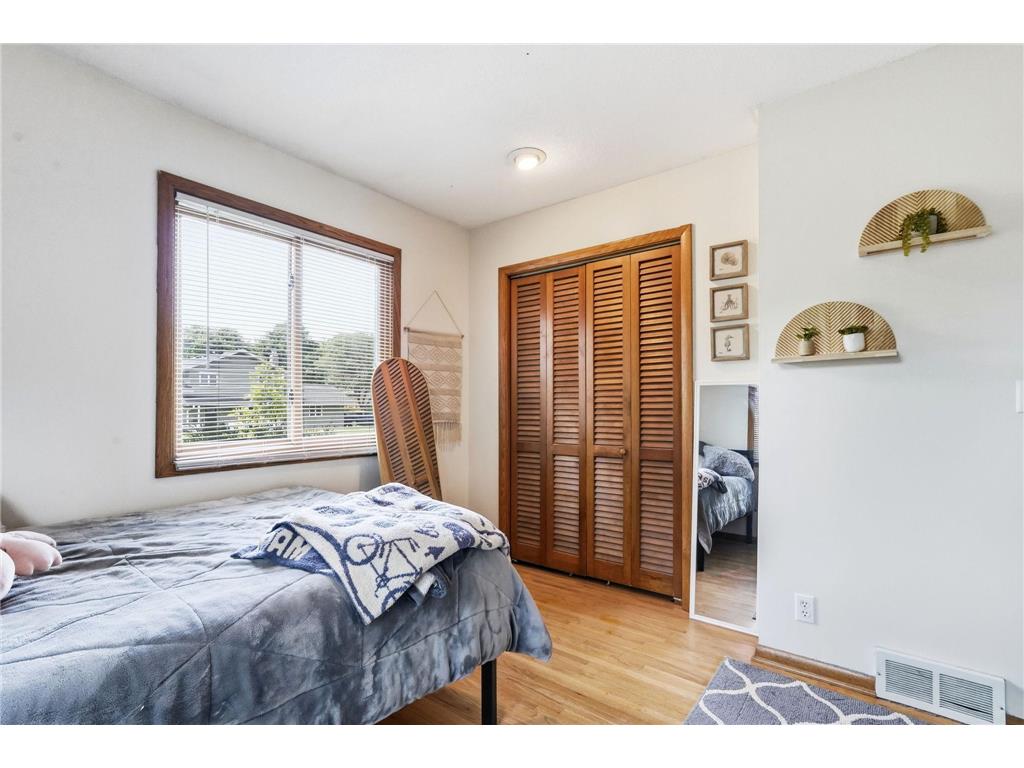 3456 Ensign Avenue N New Hope MN 55427 7104331 image25