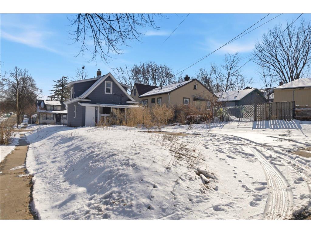 3459 Knox Avenue N Minneapolis MN 55412 7027833 image17